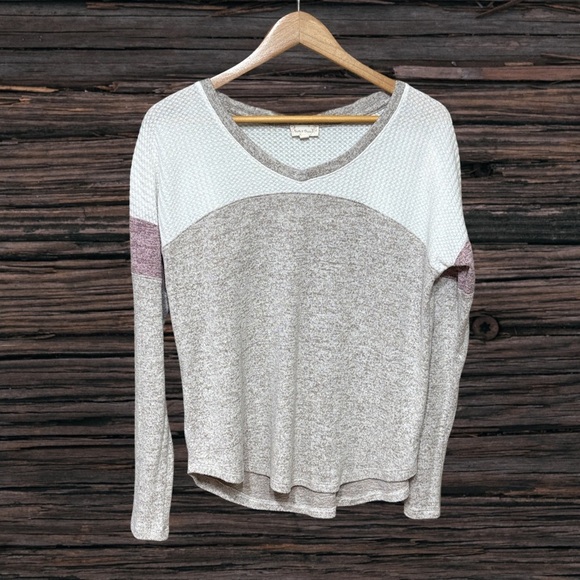 Hem & Thread Long Sleeve Tee - Cream and Gray - Picture 1 of 4